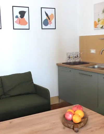 cucina soggiorno divano fiore di zagara casa limone